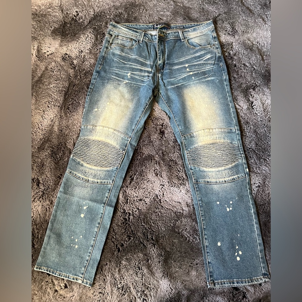 SWITCH REMARKABLE SLIM STRAIGHT LEG JEANS SIZE 36X32